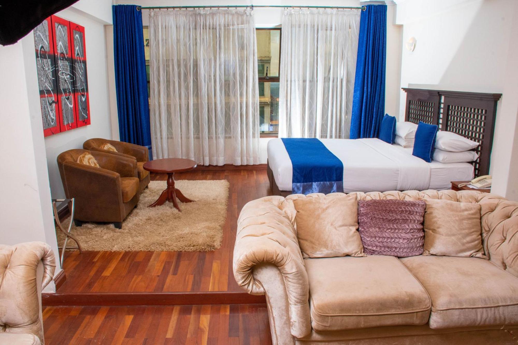 Cranes Suites Hotel Kitale Exterior photo